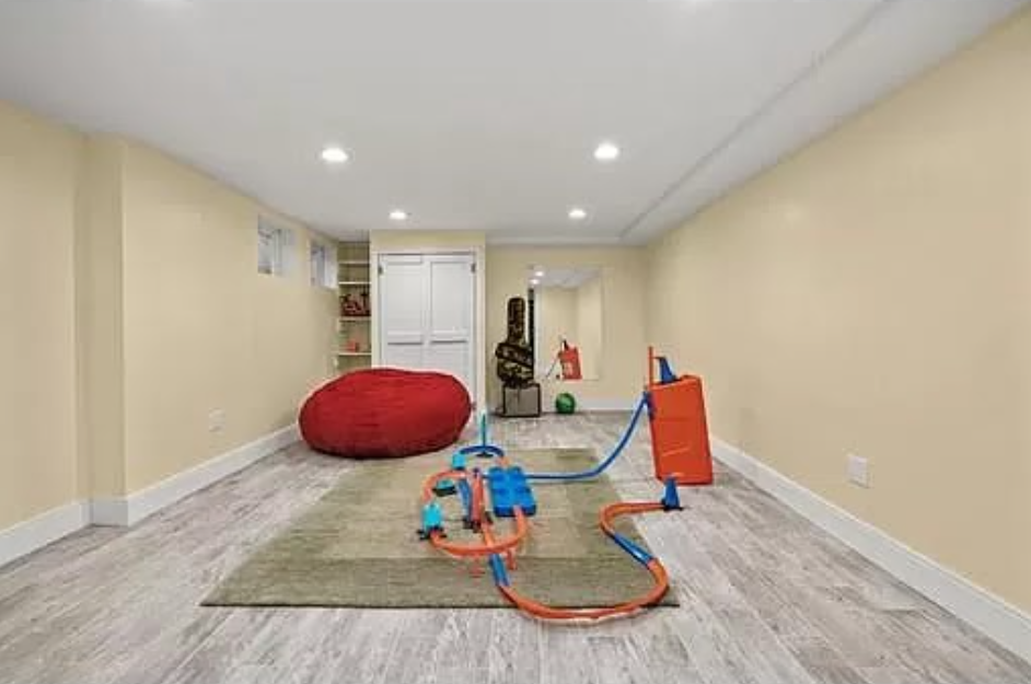 LEGO Room overview