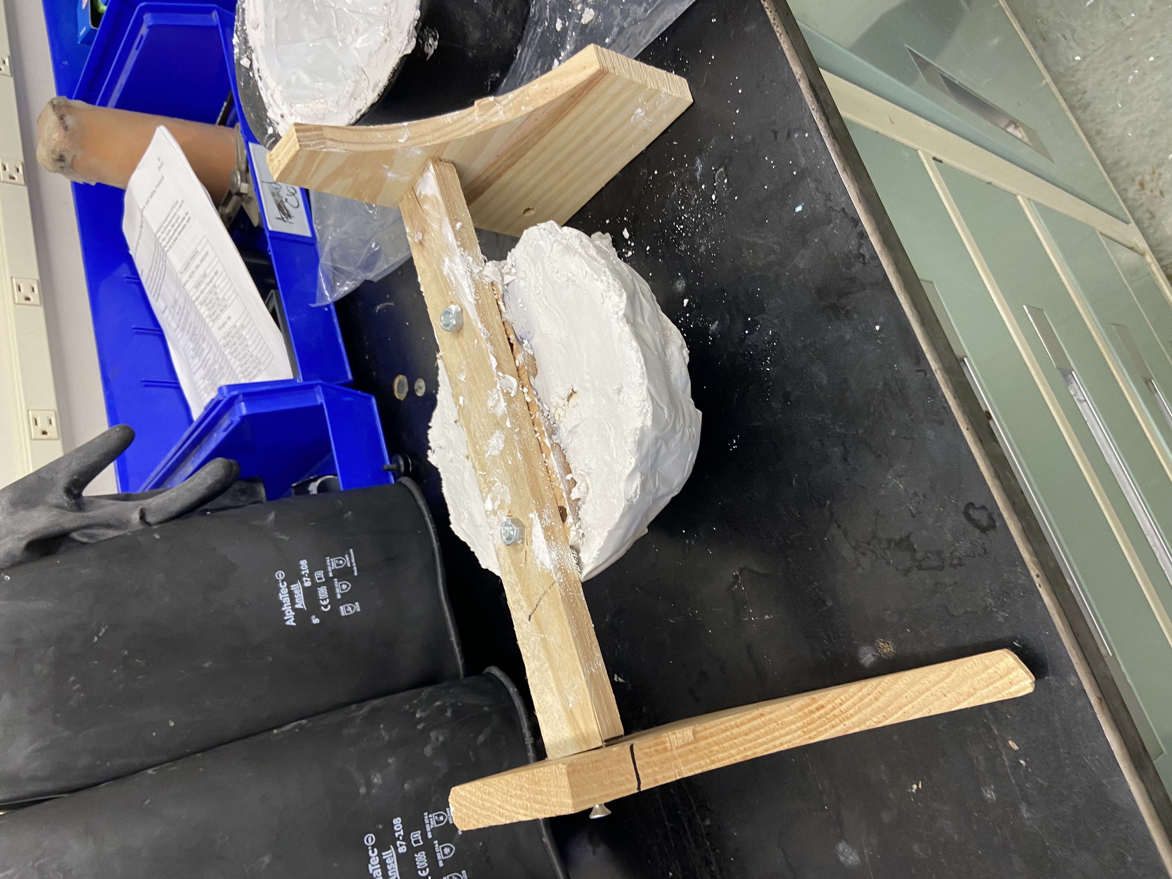 Plaster core for the soccer ball casting